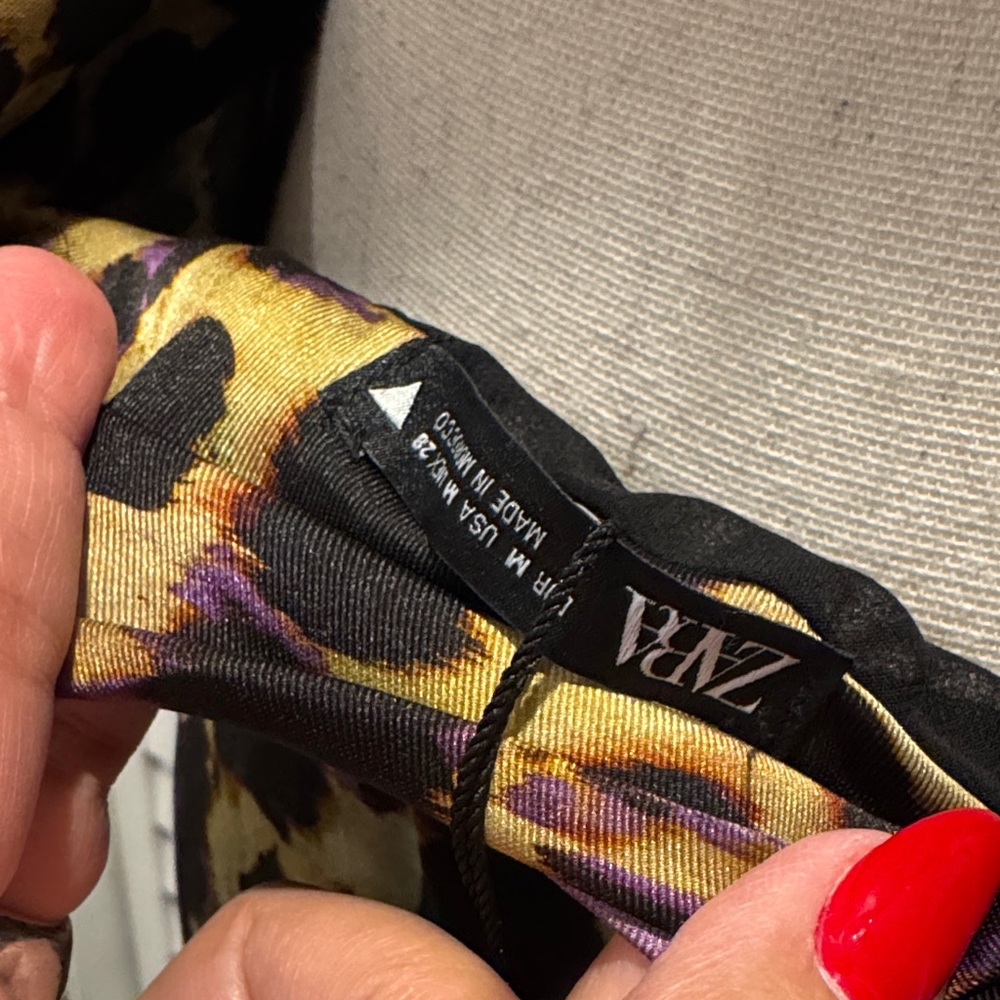Zara Satin printed slip lined Dress with a Leopard Black, Purple, Brown print. - Picture 13 of 17
